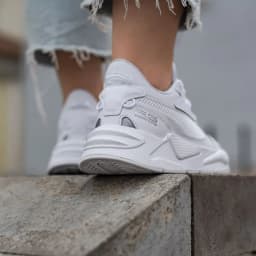 PUMA RS-Z LTHR TRAINERS - WHITE — (383232-02)