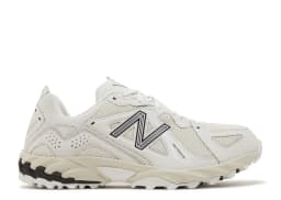 NEW BALANCE 610 - BEIGE/CREAM/BLACK
