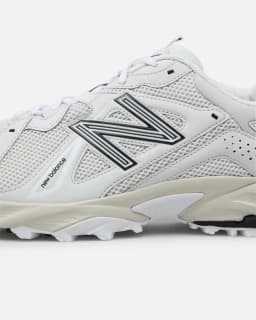 NEW BALANCE 610 - BEIGE/CREAM/BLACK