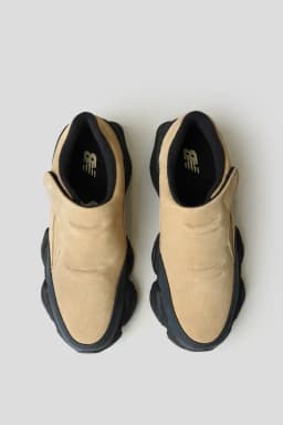 NEW BALANCE U8040UOG - BEIGE