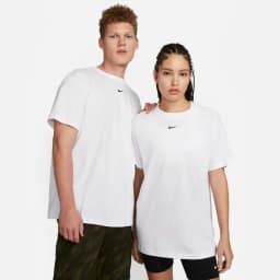 NIKE NN ESSENTIAL BOYFRIEND TEE WHITE - WHITE