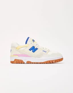 NEW BALANCE 550 - SEA SALT/BLUE/YELLOW/GUM