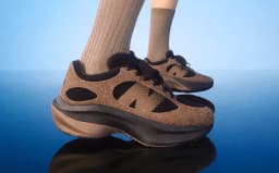 NEW BALANCE WARPED RUNNER - DARK MUSHROOM