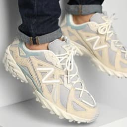 NEW BALANCE 610 - SANDSTONE/WHITE