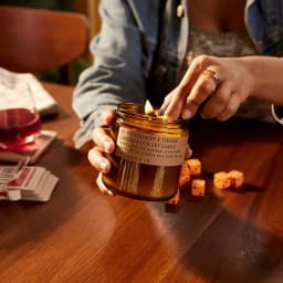 P.F. CANDLE CO NO.04 TEAKWOOD & TOBACCO 12.5 OZ SOY CANDLE - BROWN
