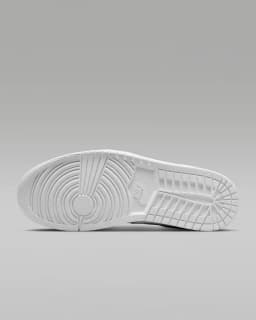 JORDAN AJ1 LOW - WHITE/WHITE-WHITE — (553558-136)