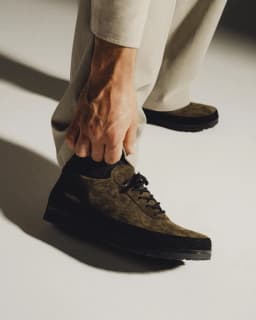 TARVAS EXPLORER - WATER REPELLANT SUEDE - ARMY GREEN — (1621005)