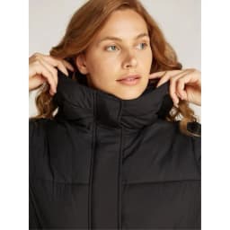 CALVIN KLEIN JEANS W LOGO BELT SHORT PUFFER - CK BLACK — (j20j221896beh)