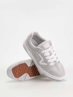 VANS UPLAND -  GRAY — (vn000d1hbxc1)