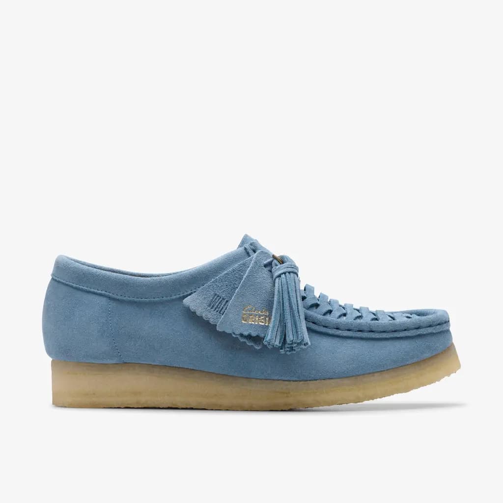 CLARKS WALLABEE WEAVE - POWDER BLUE SDE
