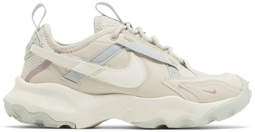 NIKE TC 7900 - LT OREWOOD BRN/SAIL/DIFFUSED TAUPE — (dd9682-102)