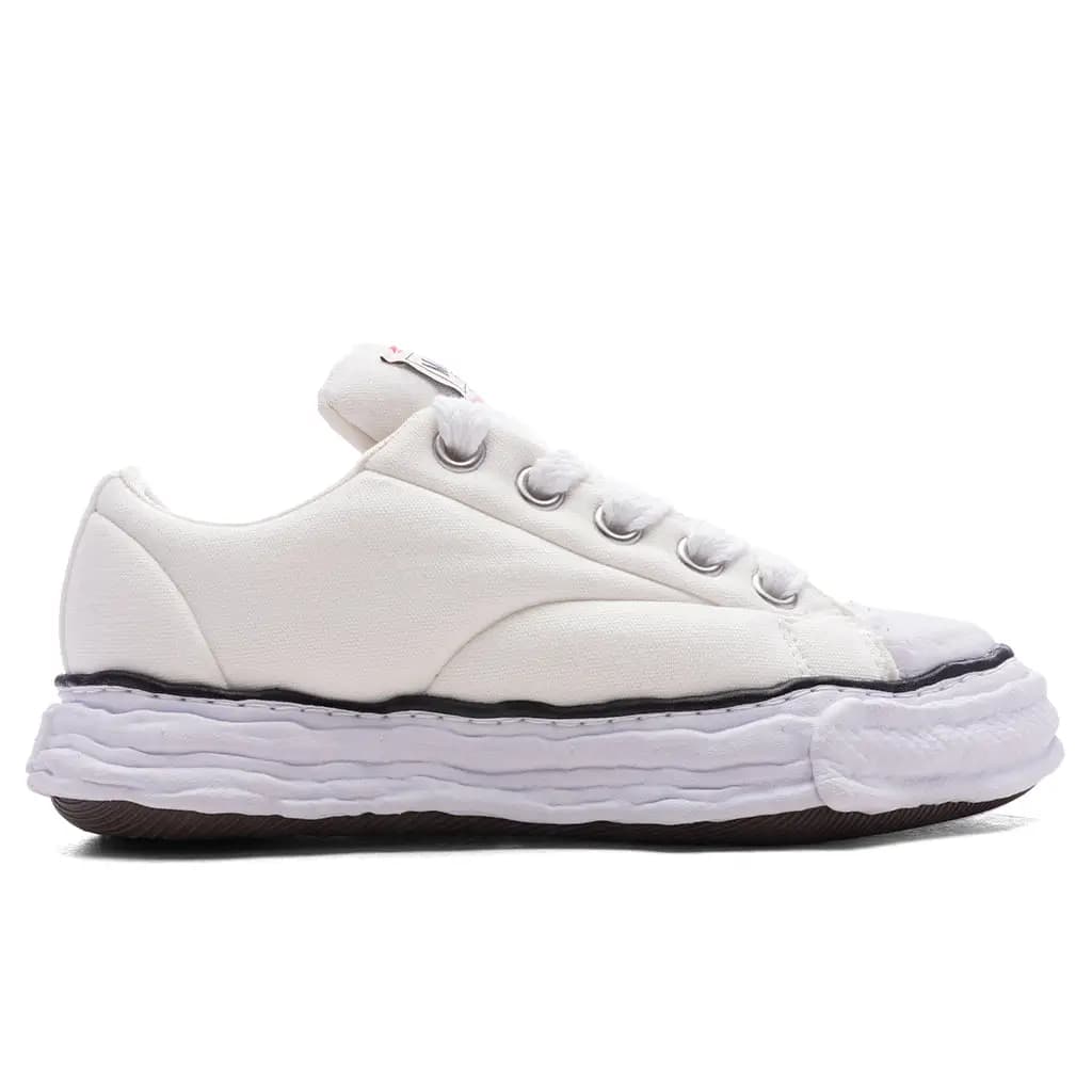 Maison Mihara Yasuhiro MIHARA PETERSON 23 LOW TOP SNEAKER - WHITE — (a14fw723-white)
