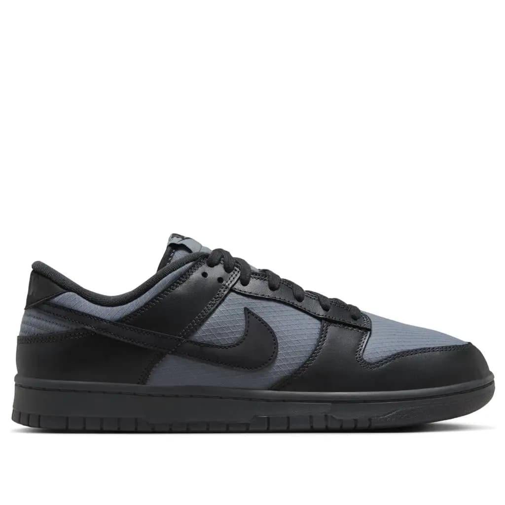 NIKE DUNK LOW RETRO SE WNTR - OFF NOIR/BLACK-SMOKE GREY-ANTHRACITE