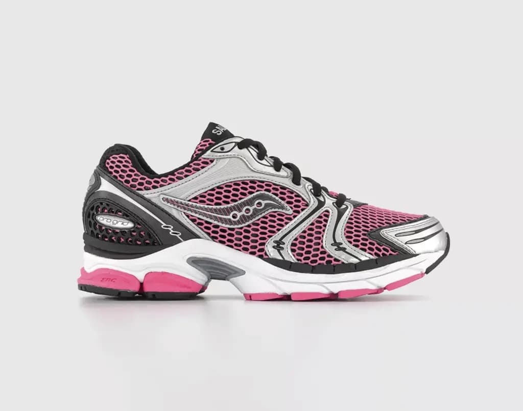 SAUCONY WOMENS TRIUMPH 4 RUNNING TRAINERS — (S70704-8)
