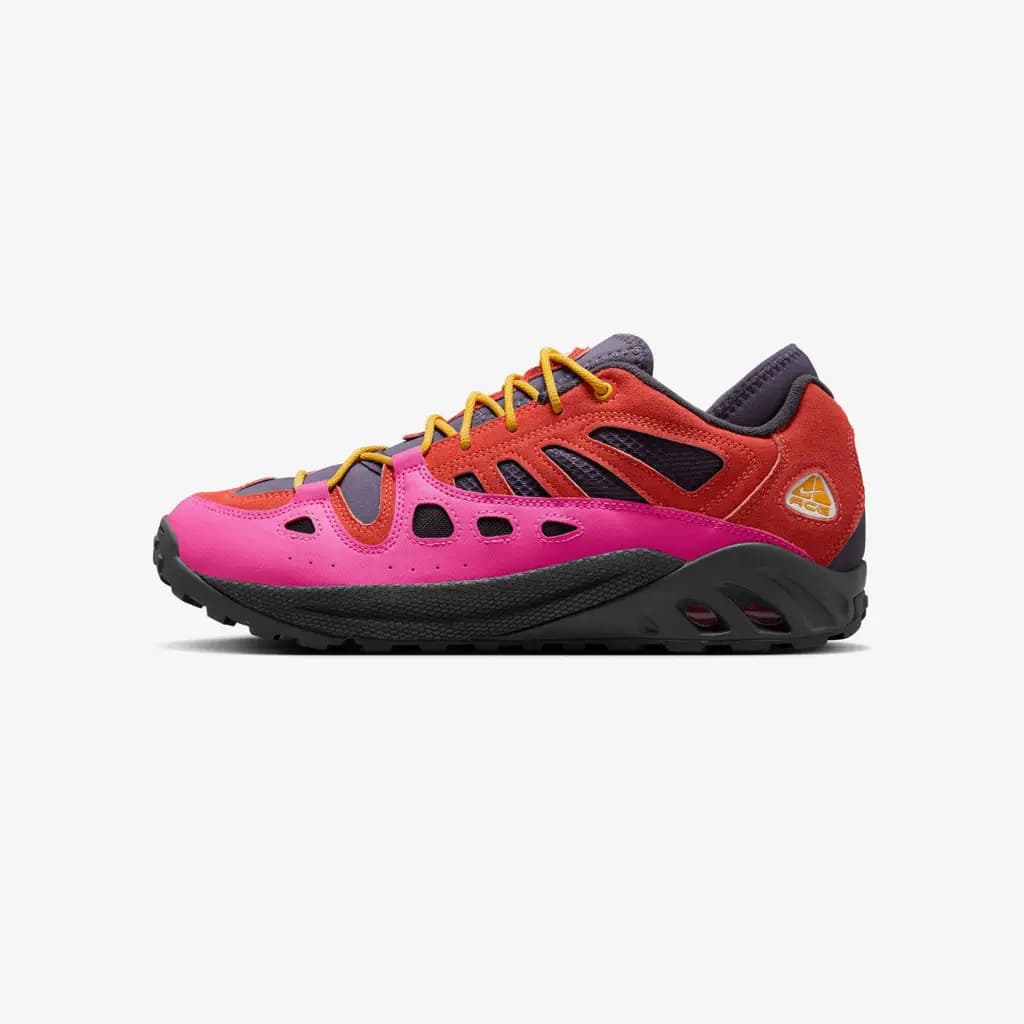 NIKE ACG AIR EXPLORAID - LT WLD MNG/UNV GLD-DK RSN-LSR
