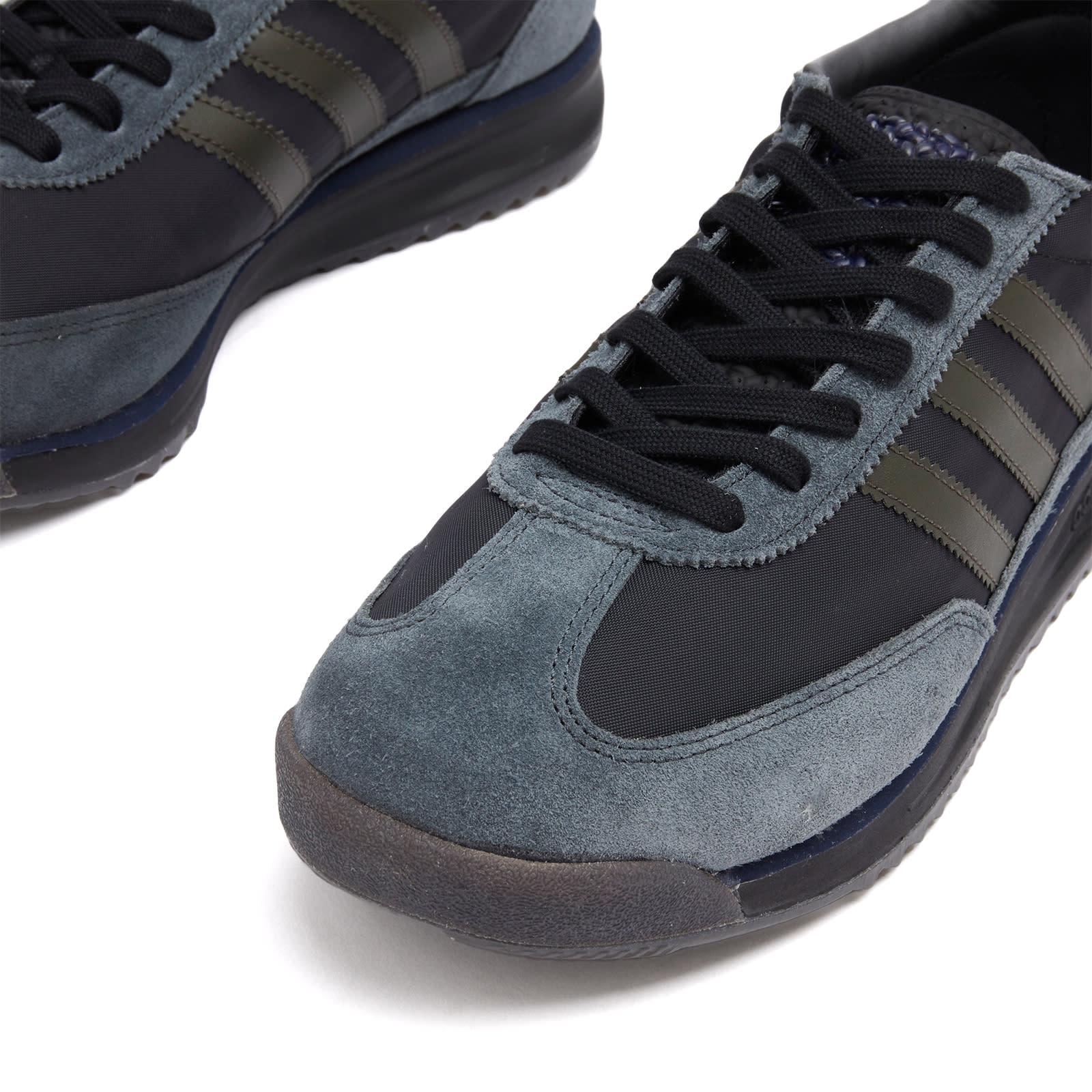 ADIDAS ORIGINALS L 72 RS TRAINERS