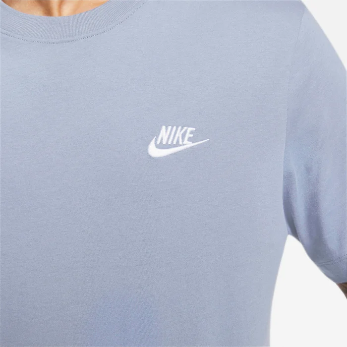 NIKE CLUB TEE - ASHEN SLATE