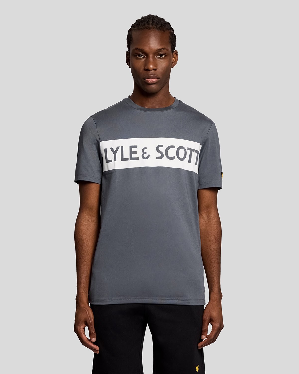 LYLE & SCOTT SPORTS CHEST BRANDED T-SHIRT - TURBULENCE