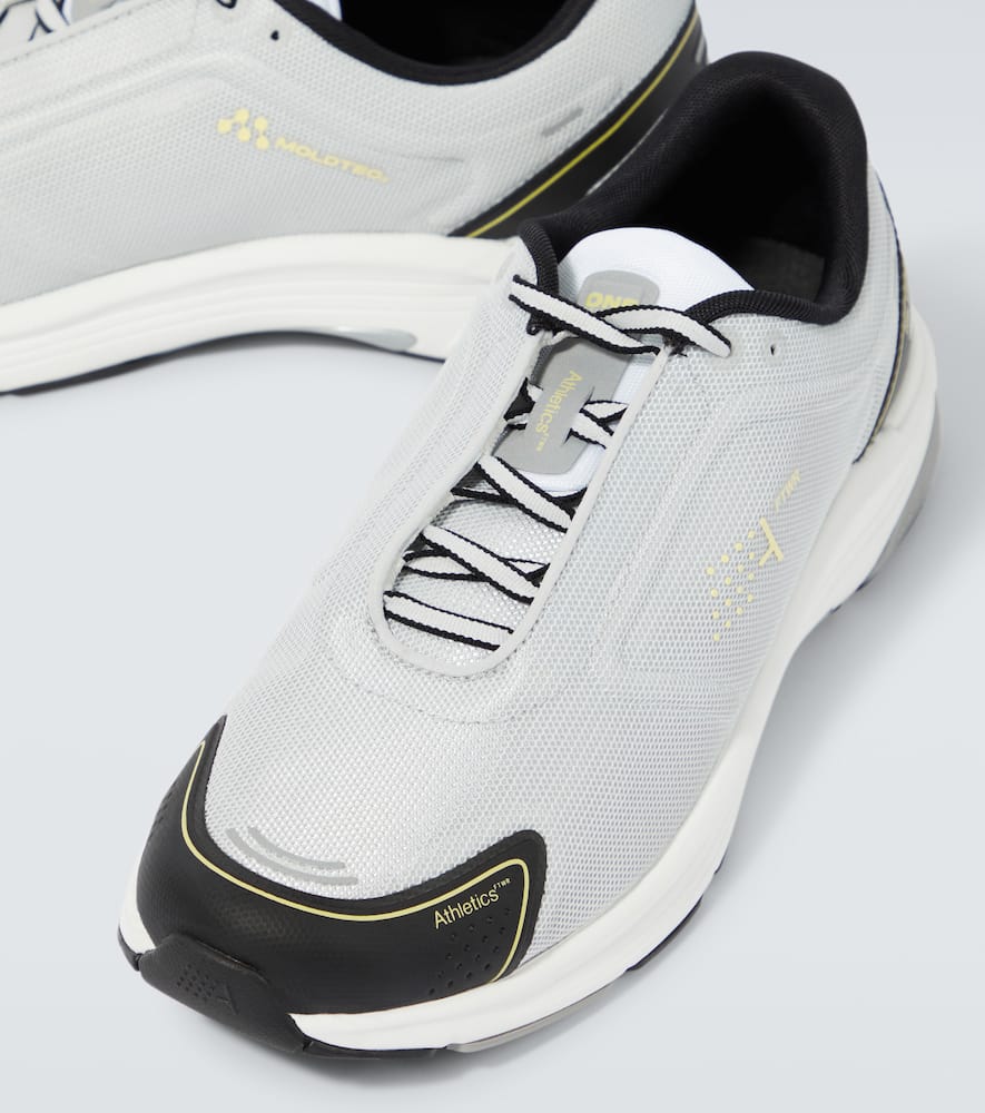 ATHLETICS FOOTWEAR ONE REMSTRD TRAINERS - SILVER/BLACK