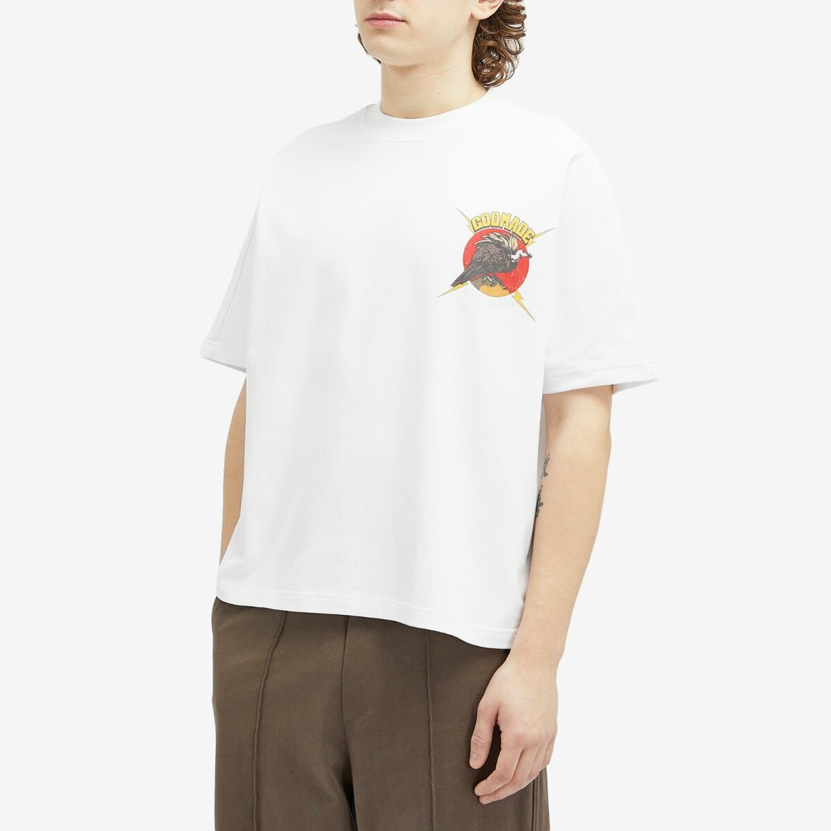 GODMADE VULTURES SMALL LOGO TEE - WHITE