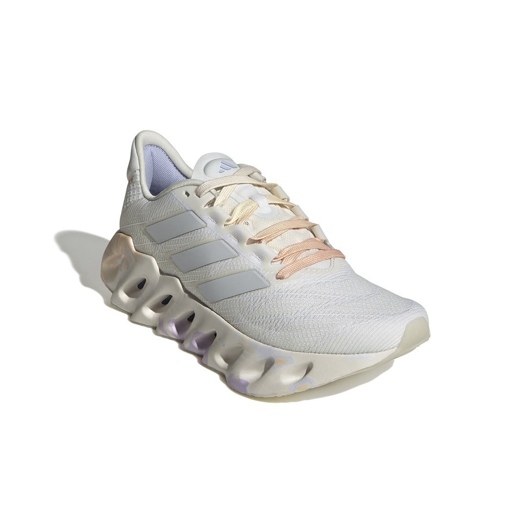 ADIDAS SWITCH FWD 2 W TRAINERS
