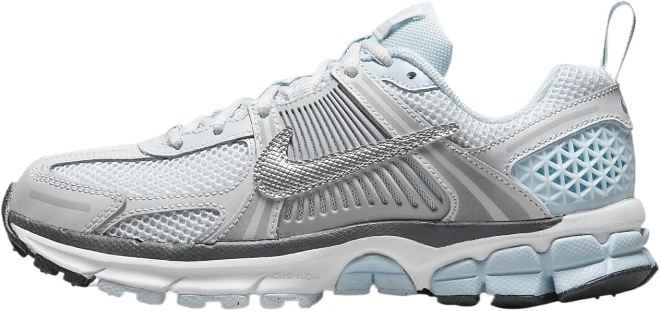 NIKE JNR VOMERO - PURE PLATINUM/METALLIC SILVER/GLACIER BLUE