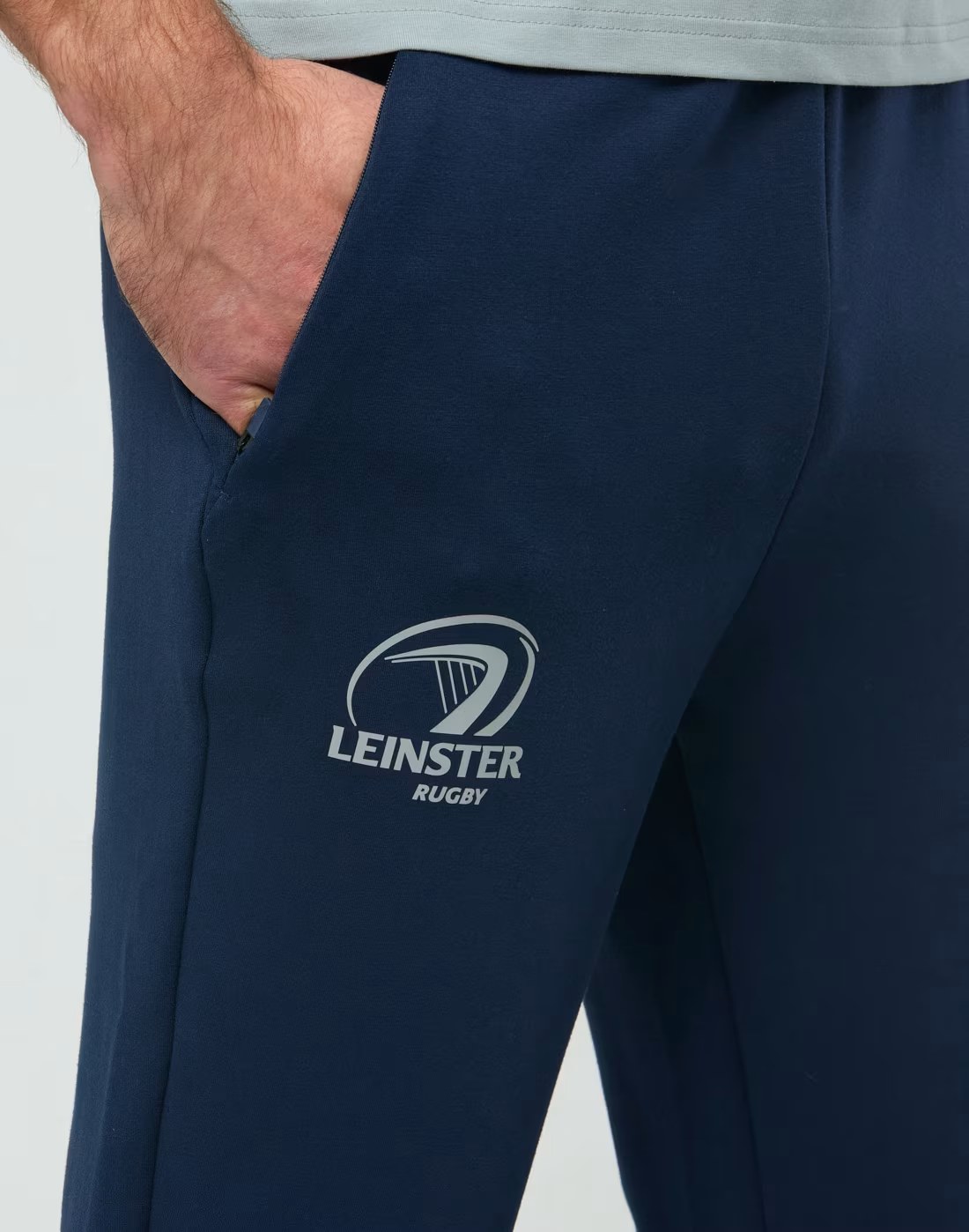 CASTORE LEINSTER TRAVEL KNIT PANT - BLACK IRIS