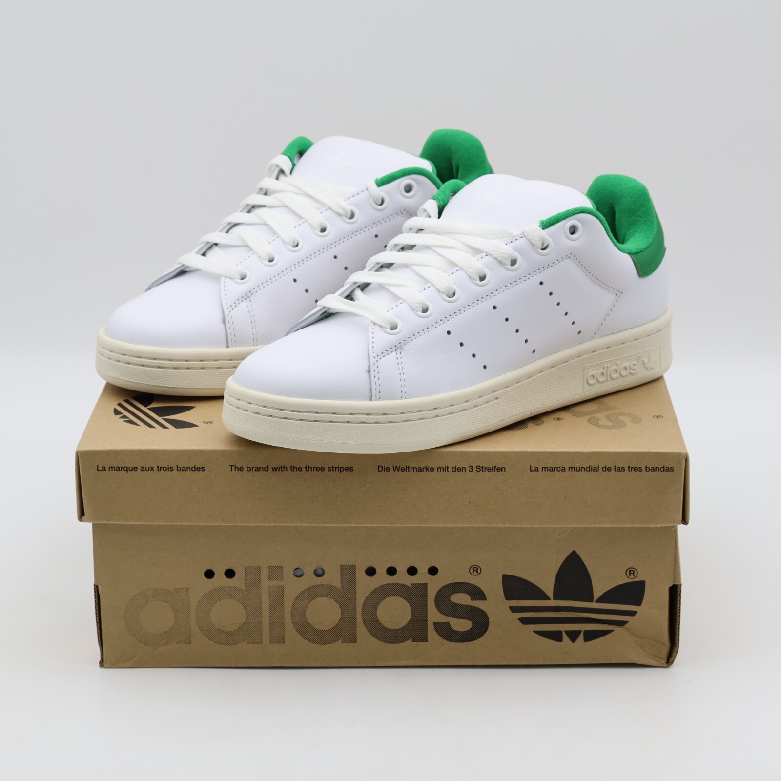 ADIDAS ORIGINALS UNISEX STAN SMITH XLG TRAINERS