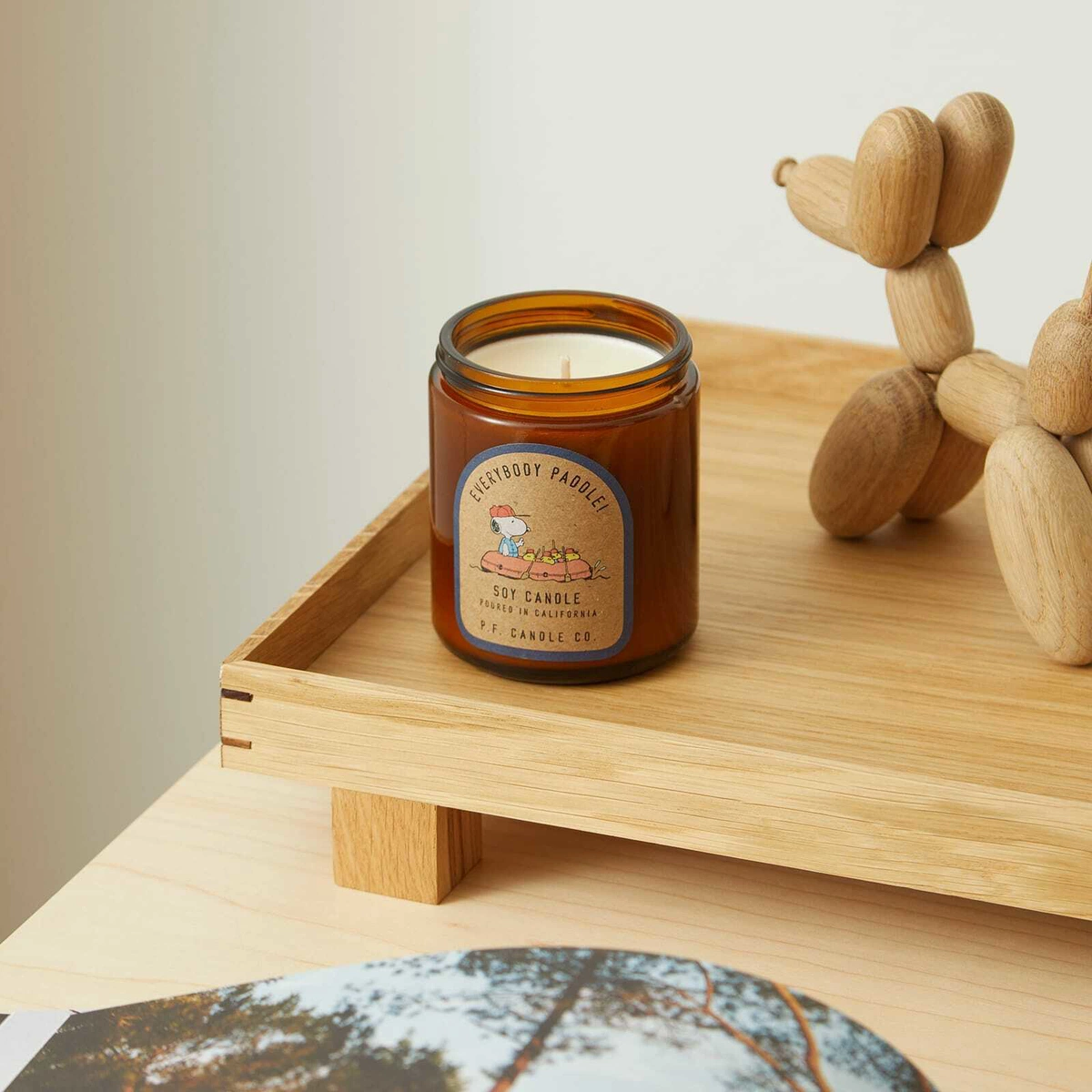 P.F. CANDLE CO EVERYBODY PADDLE!  7.2 OZ SOY CANDLE - BROWN
