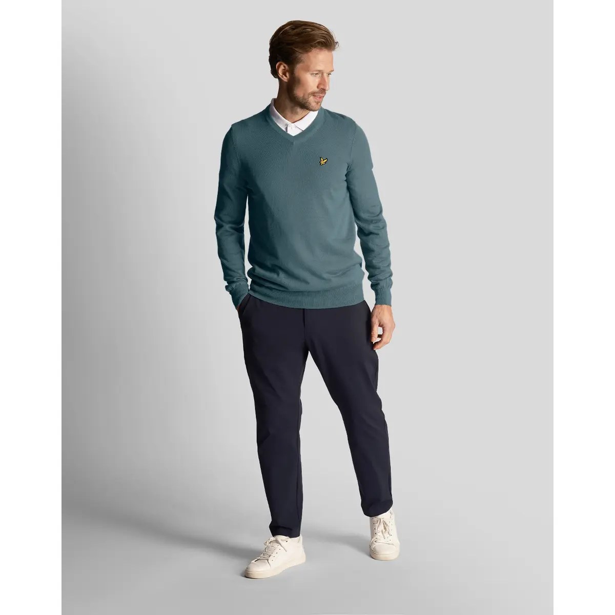 LYLE & SCOTT GOLF V NECK PULLOVER - IRON BLUE