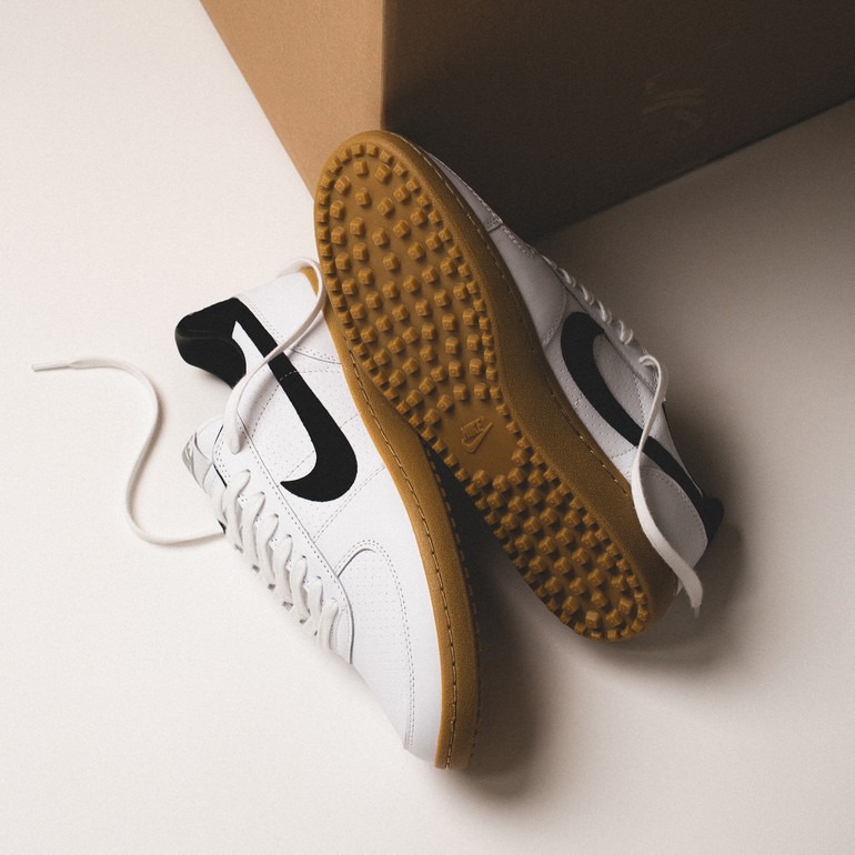 NIKE FIELD GENERAL 82 SP TRAINERS - WHITE/BLACK/GUM LIGHT BROWN