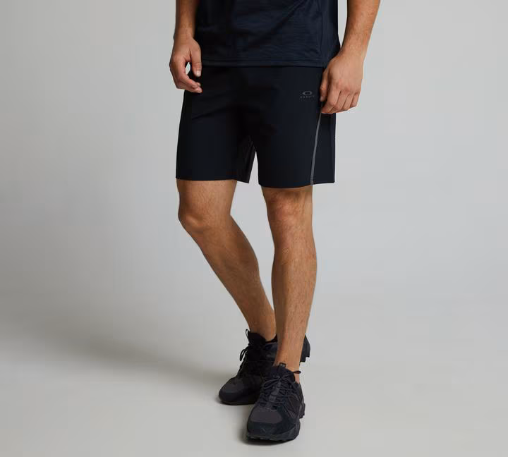 OAKLEY TRAINING SHORT - BLACKOUT