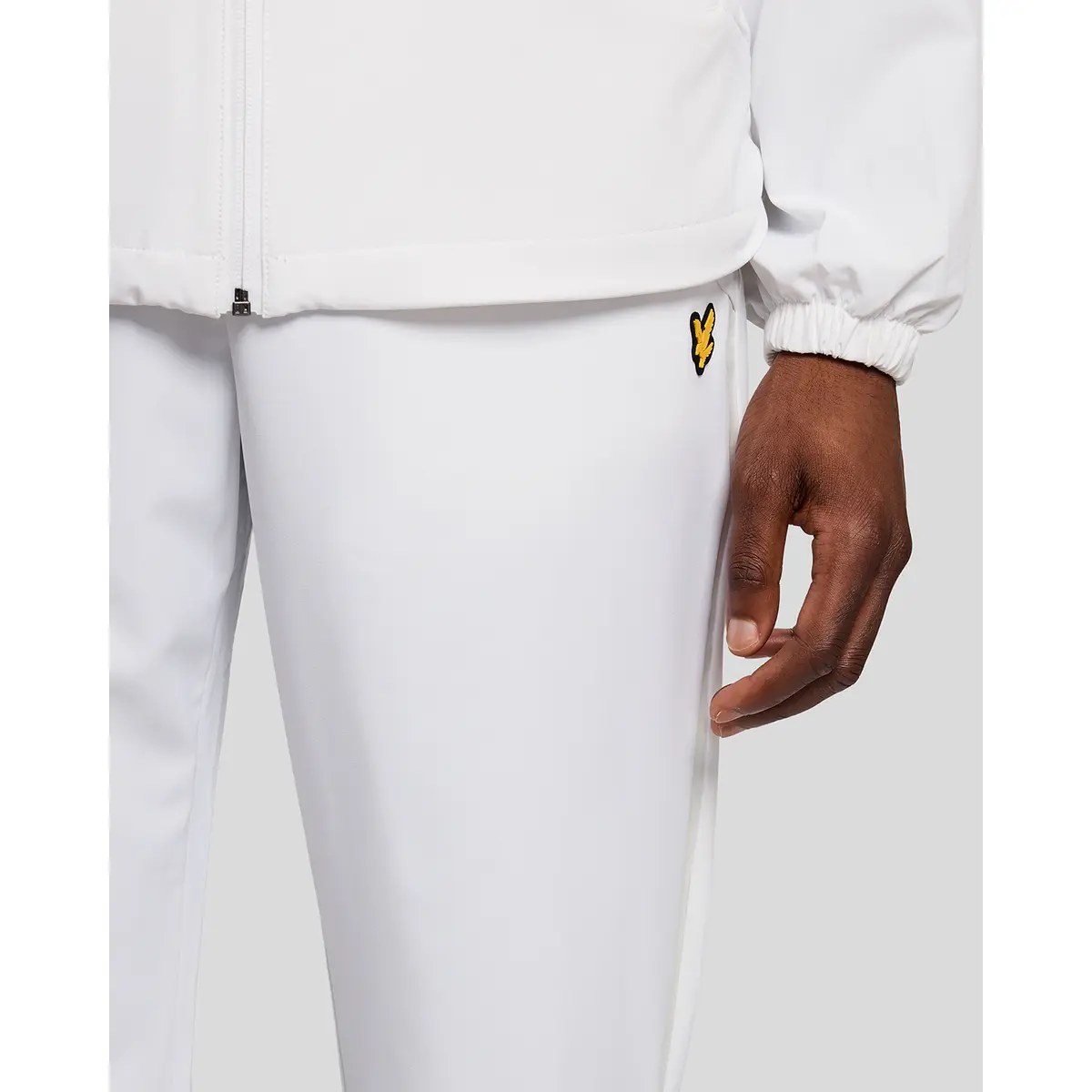 LYLE & SCOTT STRIPED TRACKIES - WHITE