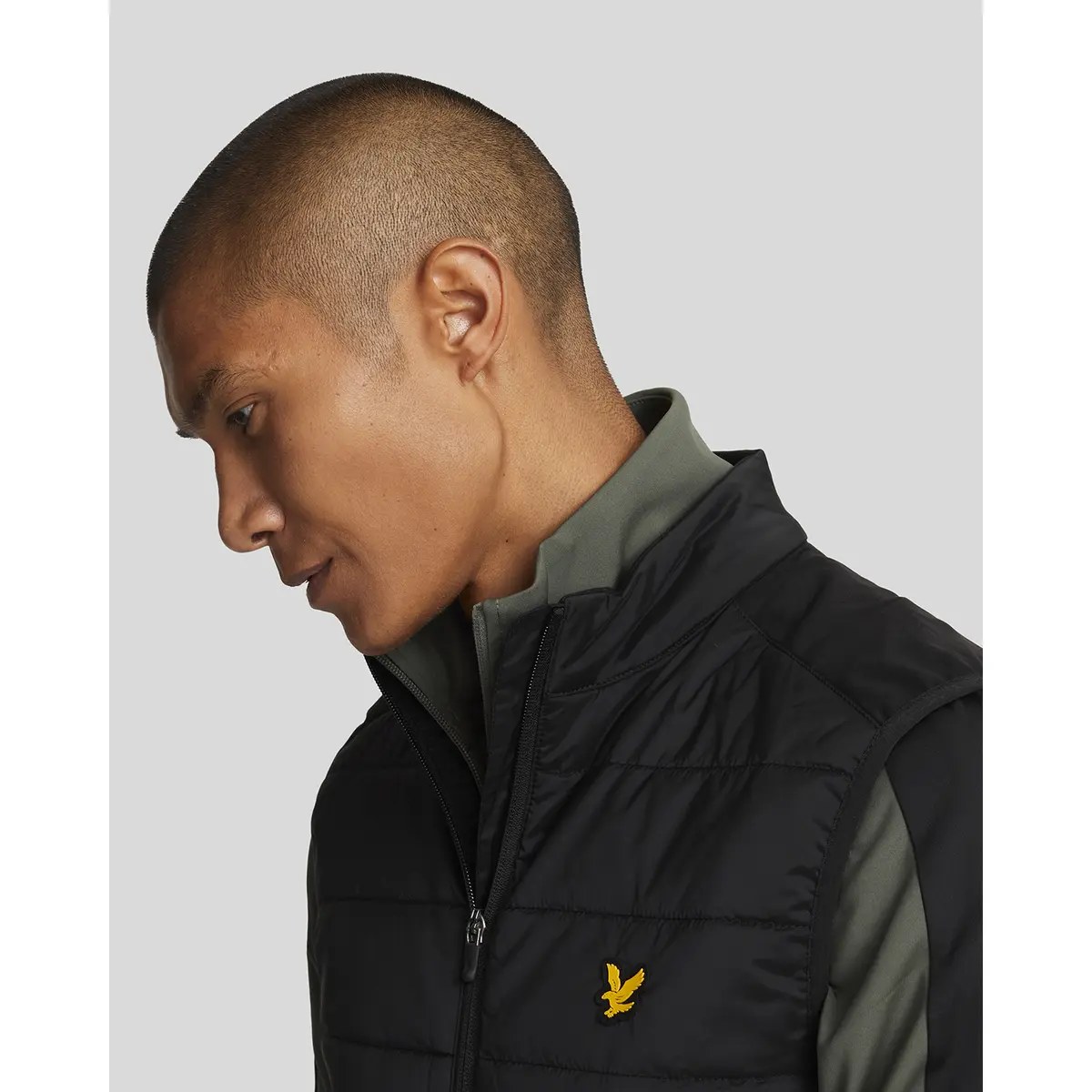 LYLE & SCOTT WADDED GOLF GILET - JET BLACK