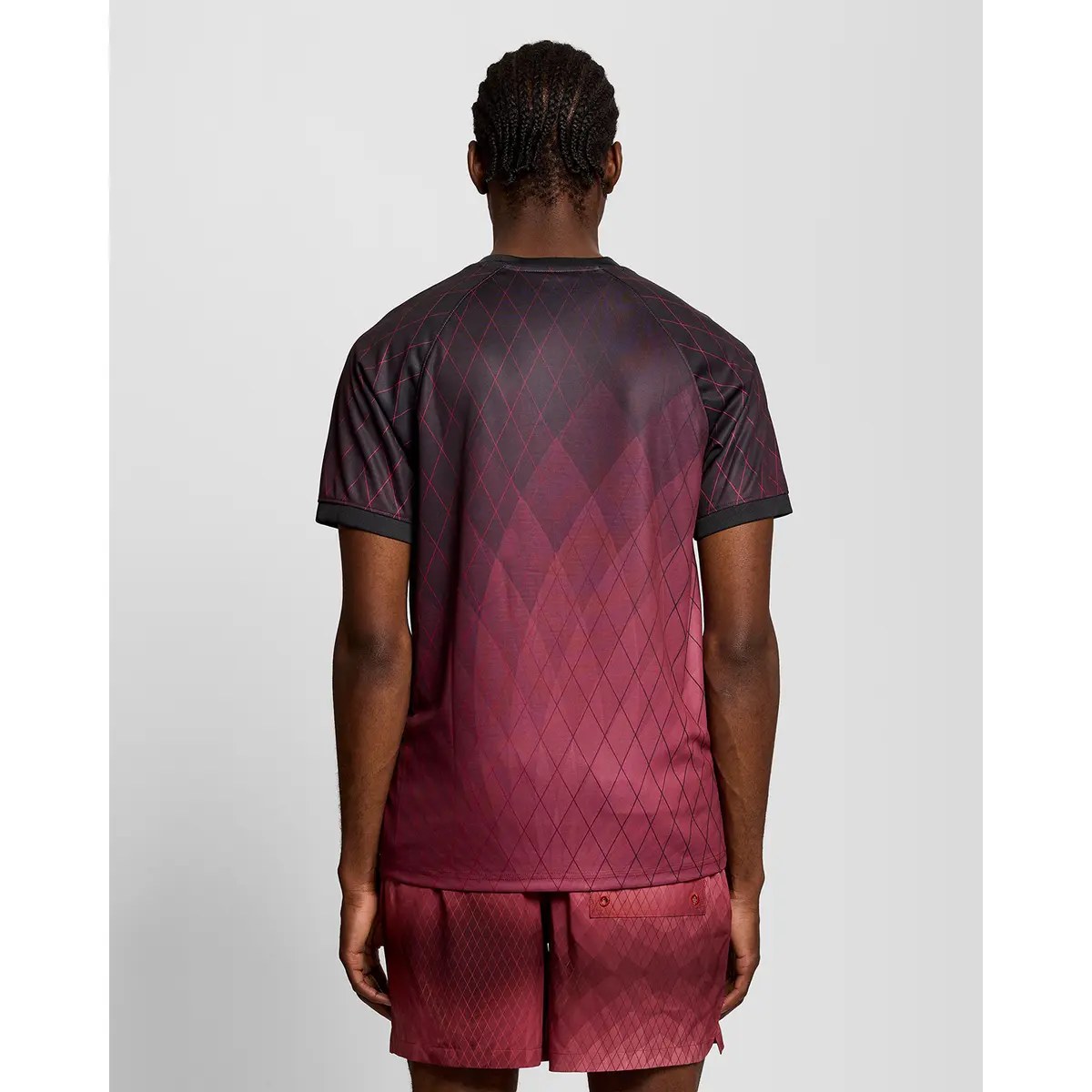 LYLE & SCOTT GEOMETRIC PRINTED FOOTBALL T-SHIRT - FIG