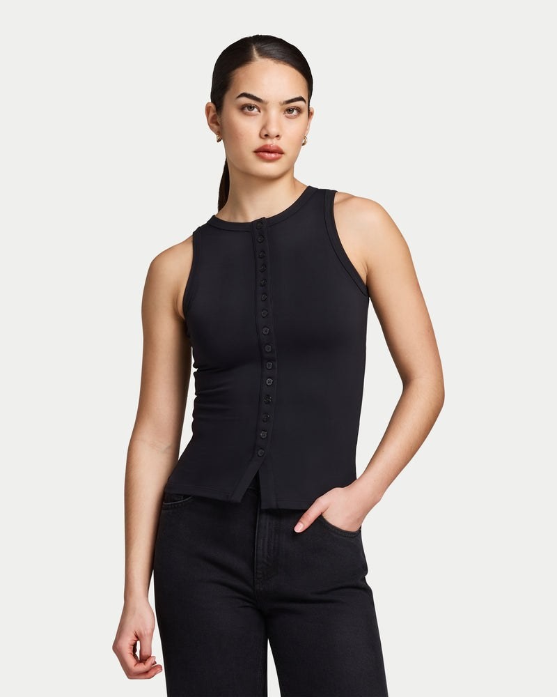 HERA WOMENS ESSENTIAL BUTTON UP TOP - BLACK