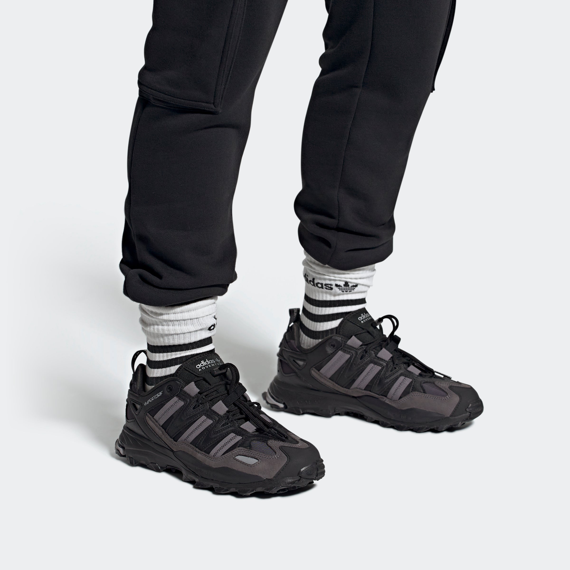 HYPERTURF