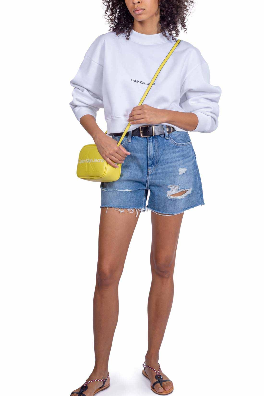 CALVIN KLEIN JEANS W MOM SHORT - DENIM MEDIUM