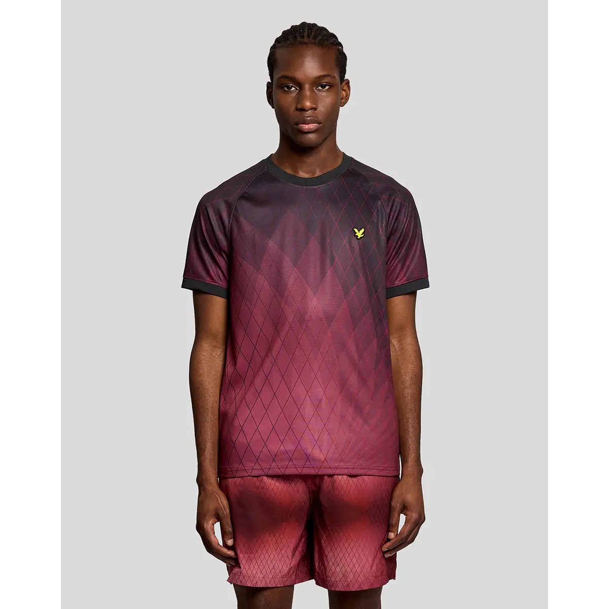 LYLE & SCOTT GEOMETRIC PRINTED FOOTBALL T-SHIRT - FIG