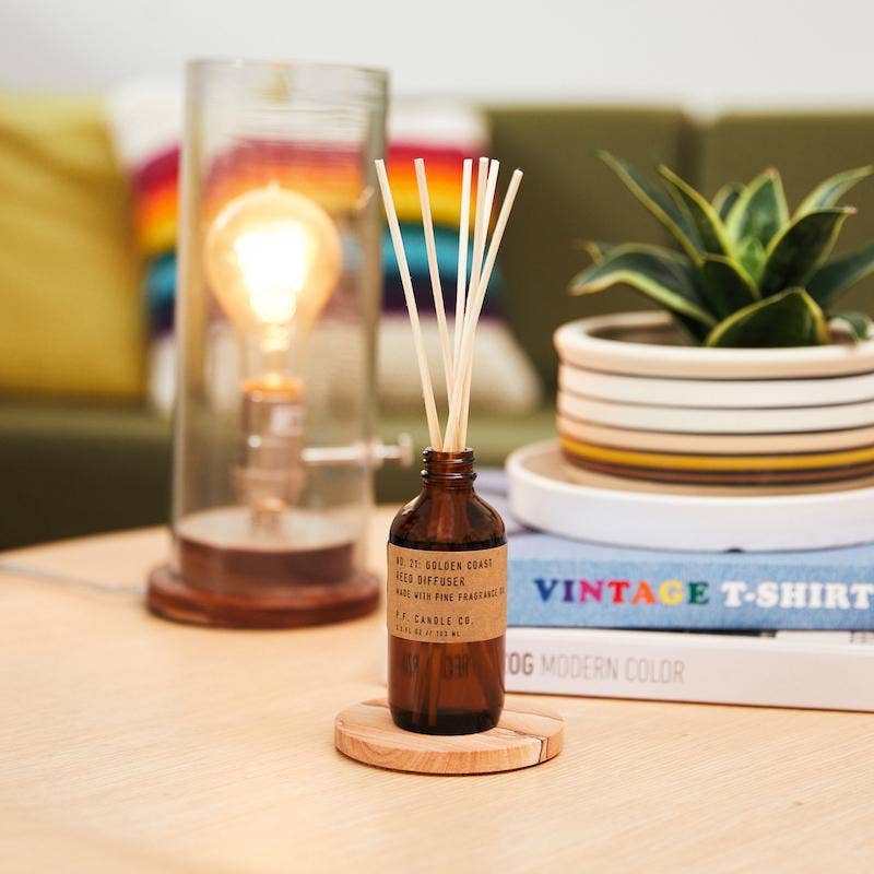P.F. CANDLE CO NO.21 GOLDEN COAST 3.5 OZ REED DIFFUSER - BROWN