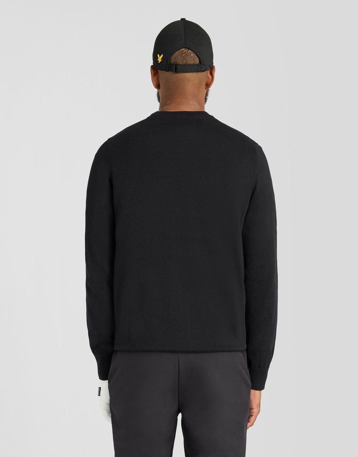 LYLE & SCOTT GOLF POLYBLEND CREW NECK PULLOVER - JET BLACK
