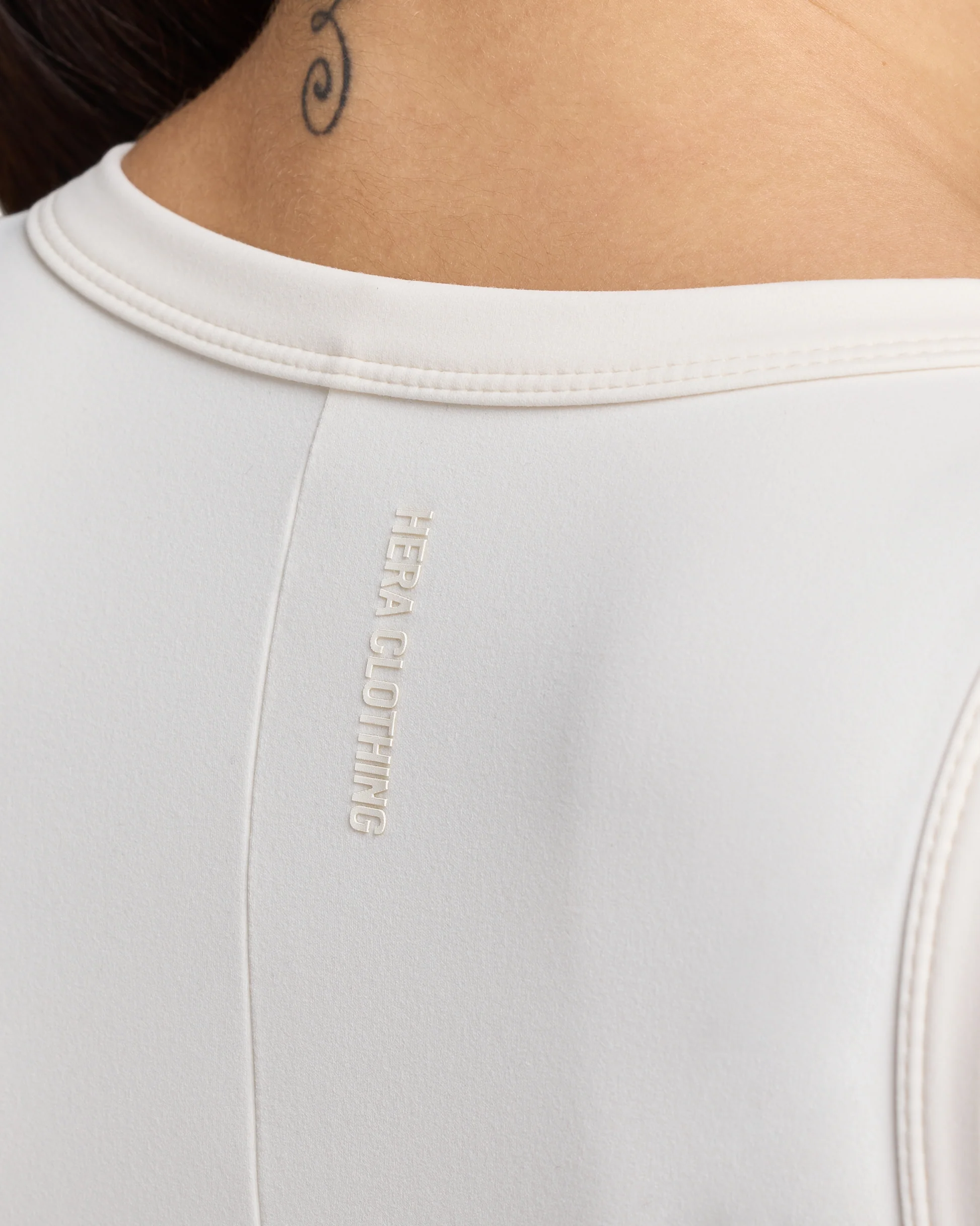 HERA WOMENS ESSENTIAL T - SHIRT - COCONUT MILK