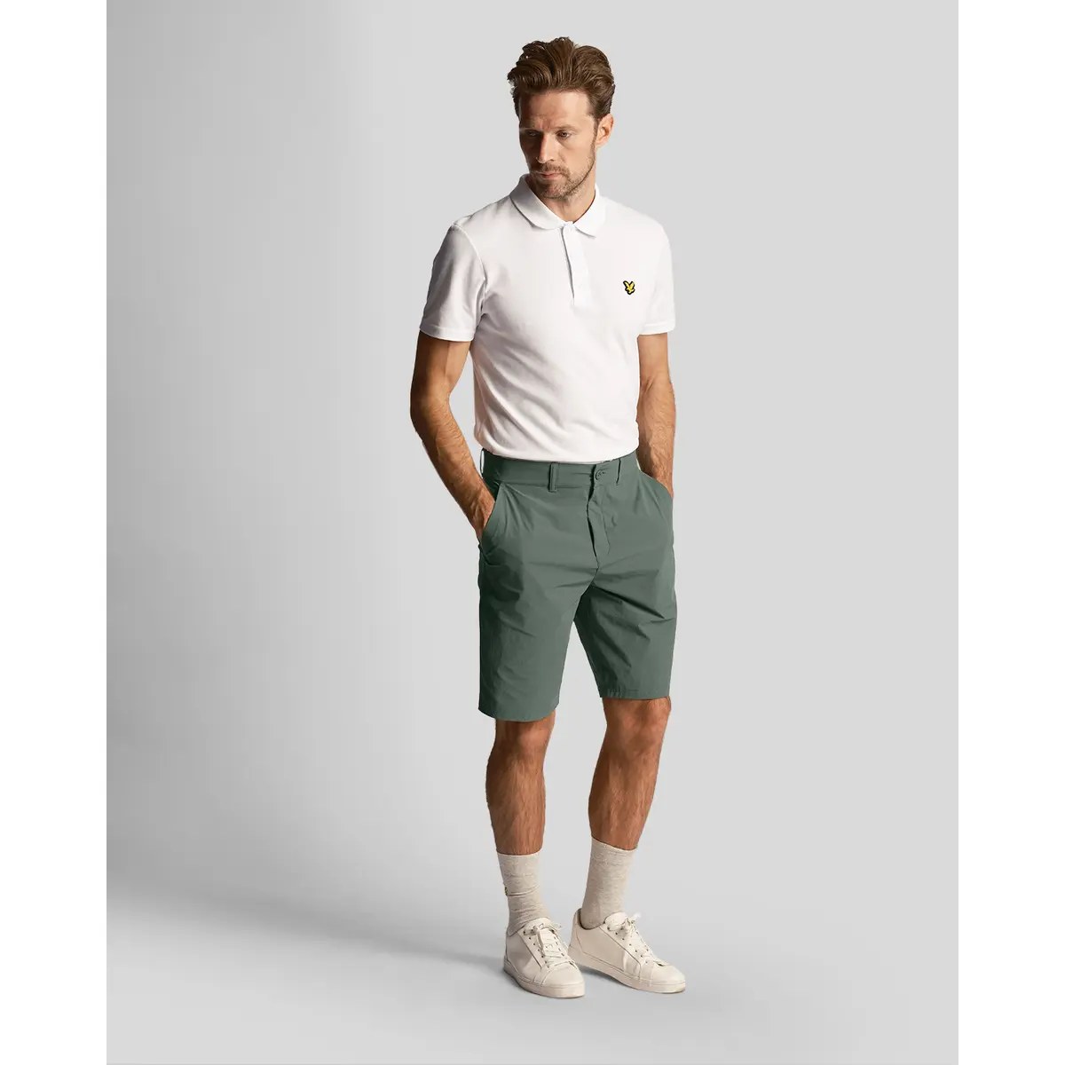 LYLE & SCOTT GOLF TECH SHORTS - CACTUS GREEN