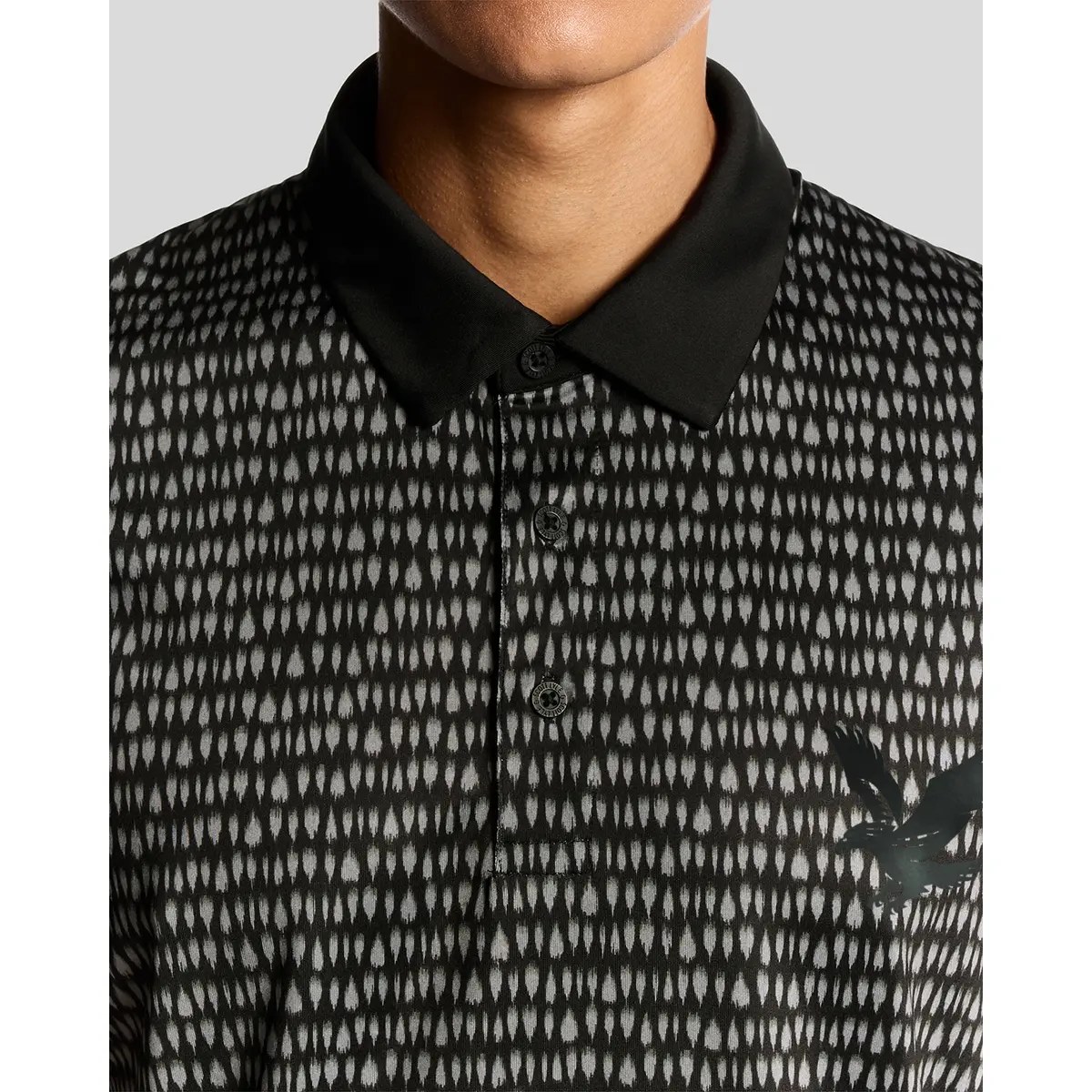 LYLE & SCOTT GOLF DIVOT POLO SHIRT - JET BLACK