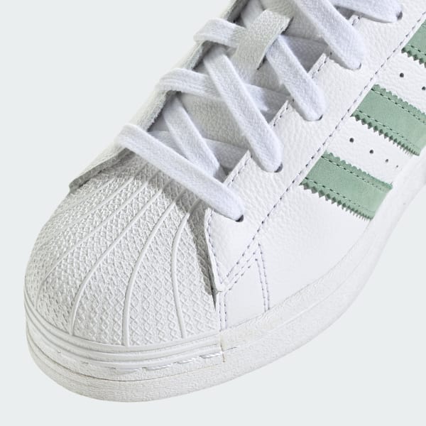 SUPERSTAR W