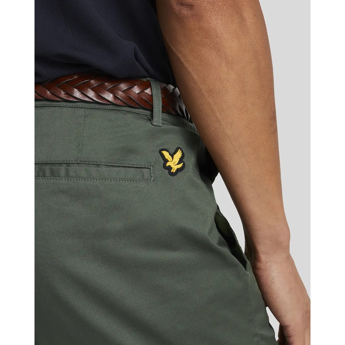LYLE & SCOTT GOLF STRETCH CHINO SHORTS - CACTUS GREEN