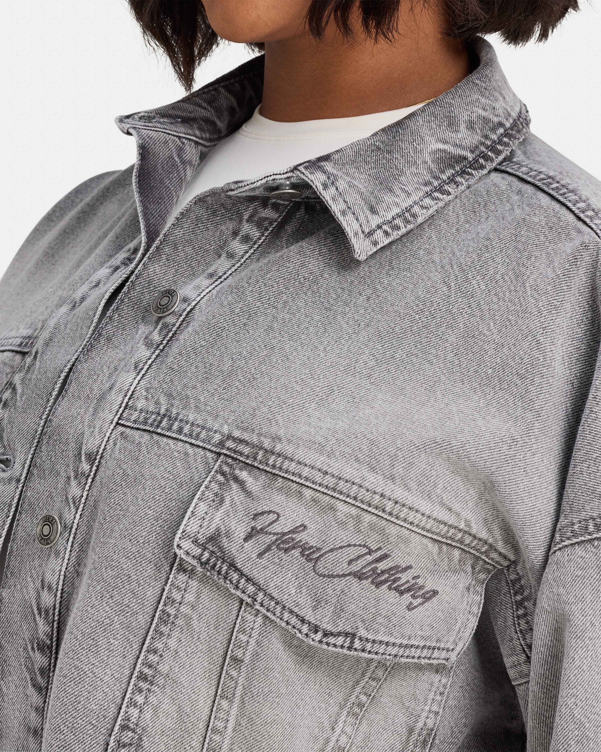 HERA WOMENS CROPPED DENIM JACKET - LIGHT GREY