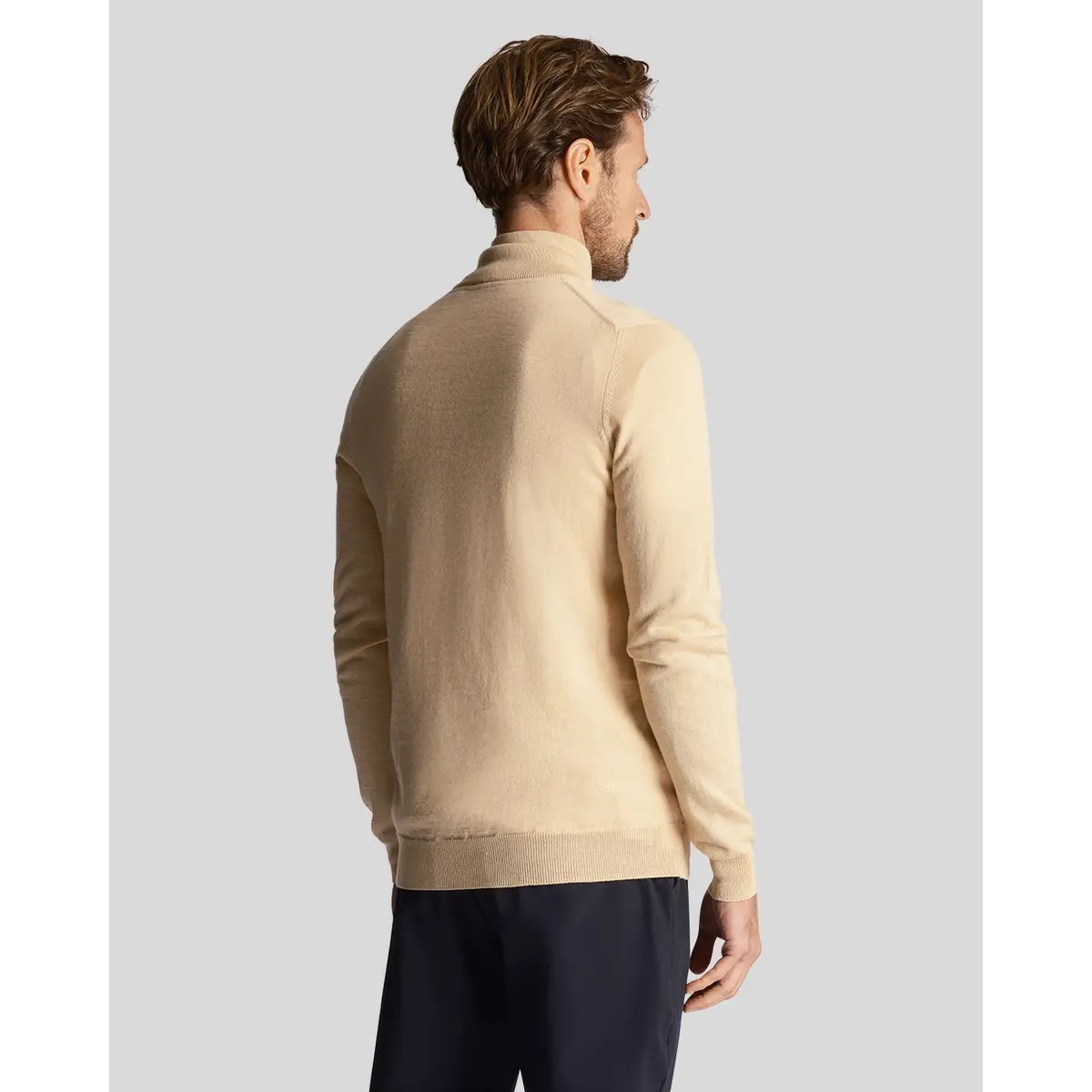 LYLE & SCOTT GOLF CORE 1/4 ZIP MERINO MIX - SAND DUNE