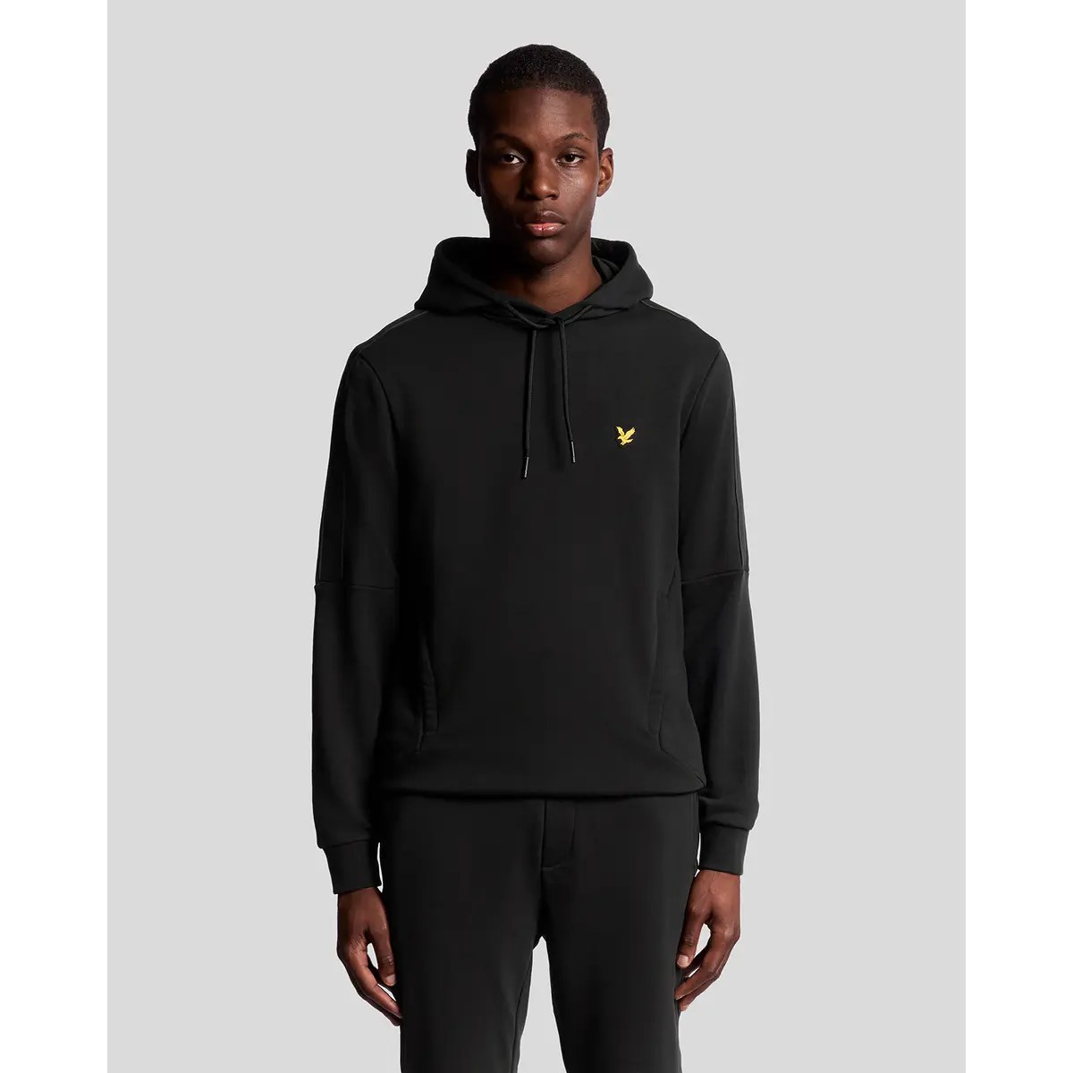 LYLE & SCOTT TAPE HOODIE - JET BLACK