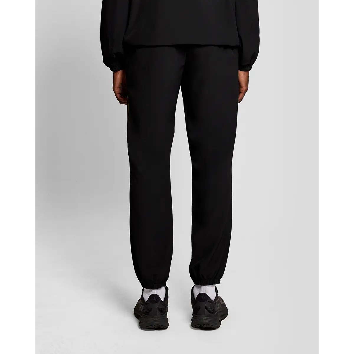LYLE & SCOTT STRIPED TRACKIES - JET BLACK